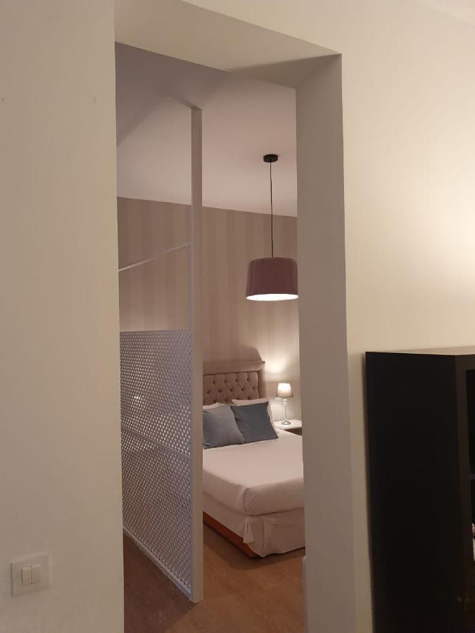 Le Petit Palue-Fuencarral Hotel Madrid Ngoại thất bức ảnh