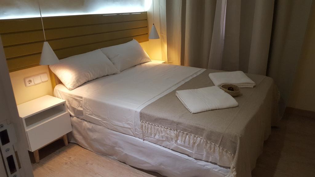 Le Petit Palue-Fuencarral Hotel Madrid Ngoại thất bức ảnh