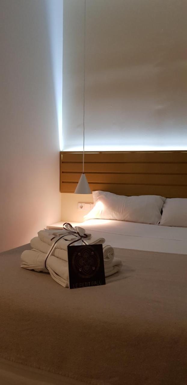 Le Petit Palue-Fuencarral Hotel Madrid Ngoại thất bức ảnh